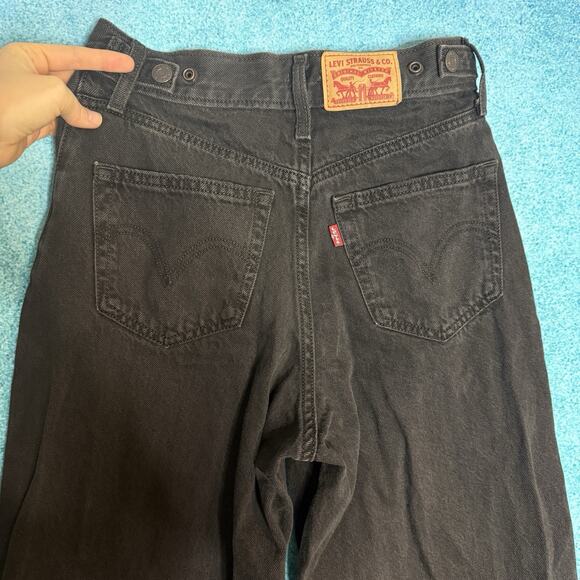 Levi's Women's High-Rise Cinch Baggy Carpenter Jeans Size 25 Fits 26x30 Black - Picture 11 of 16